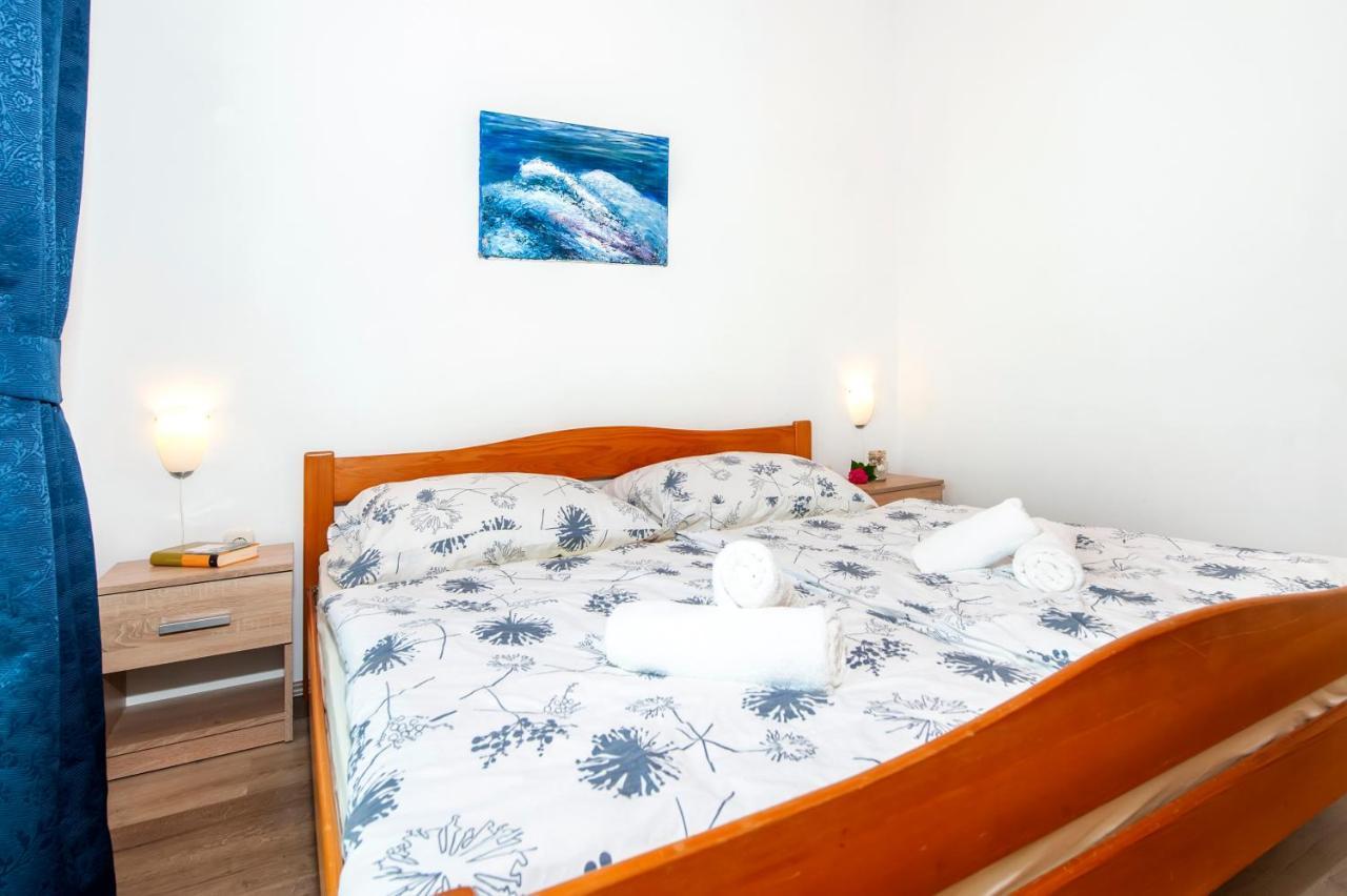 Apartman Near Beach Pelagic Sea View Rovinj Buitenkant foto